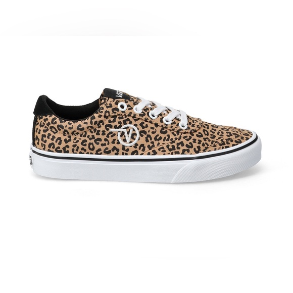 Vans Shoes - LIKE NEW WOMEN’s VANS
